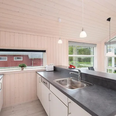 Holiday home Vital Mit Sauna, Kamin Und Terrasse *